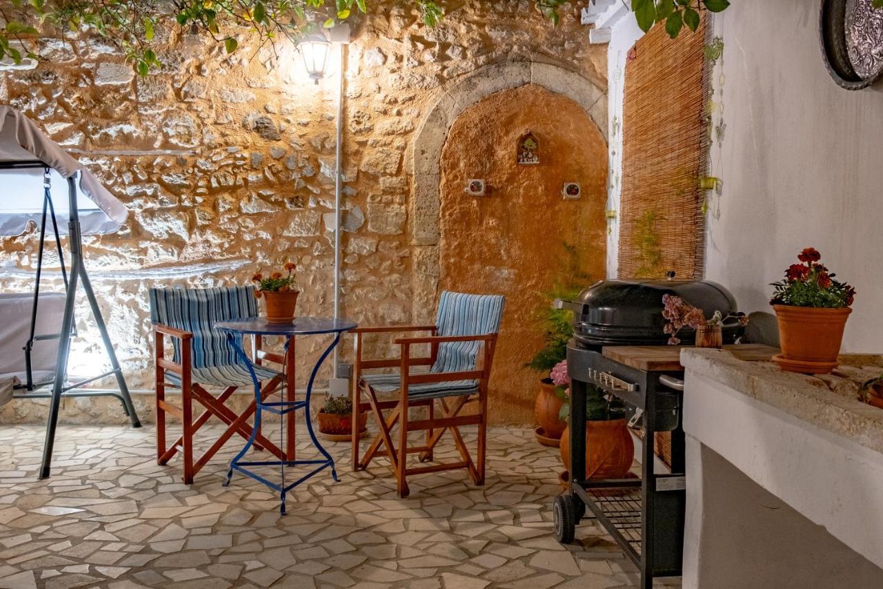The Venetian Walls 'central House With Private Courtyard - Charmy & Cheap' Appartement Héraklion