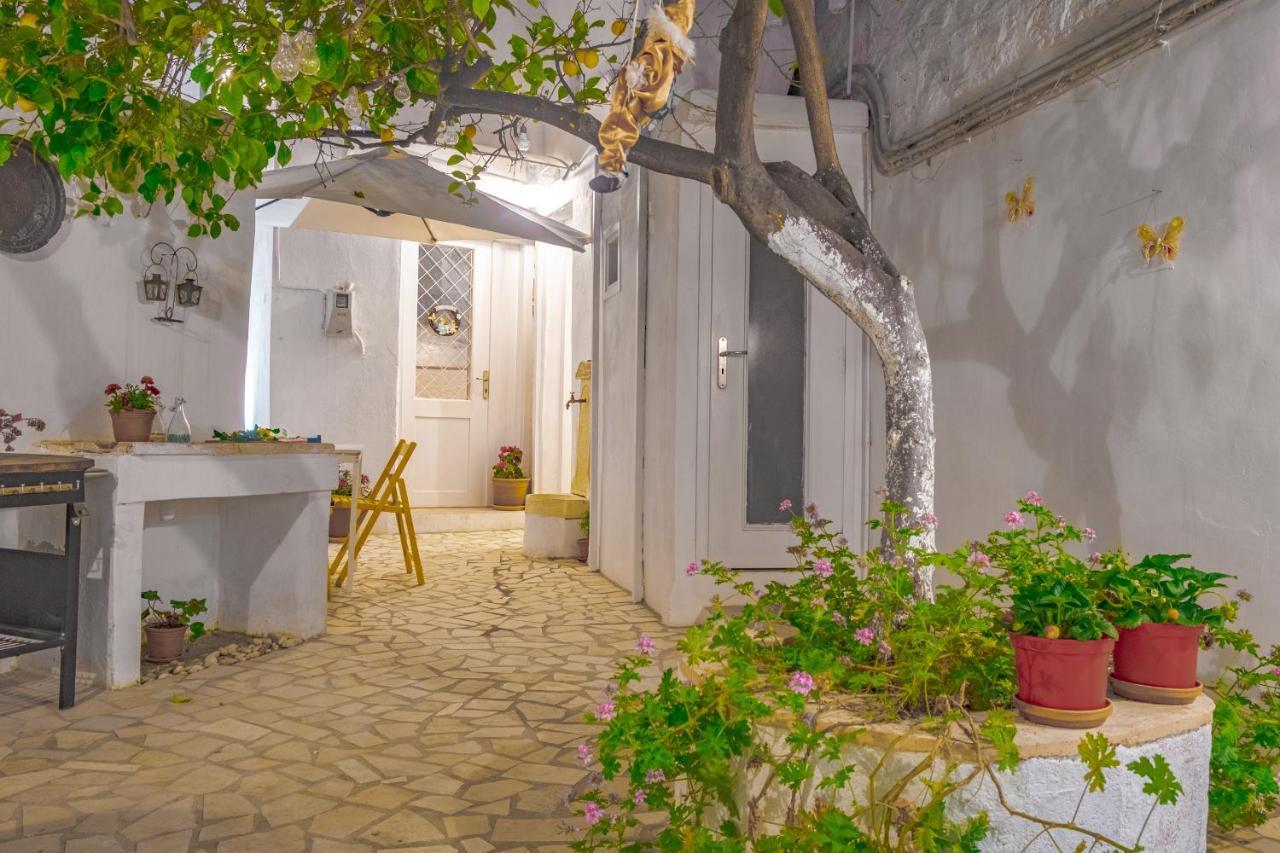 Appartement The Venetian Walls 'central House With Private Courtyard - Charmy & Cheap' Héraklion
